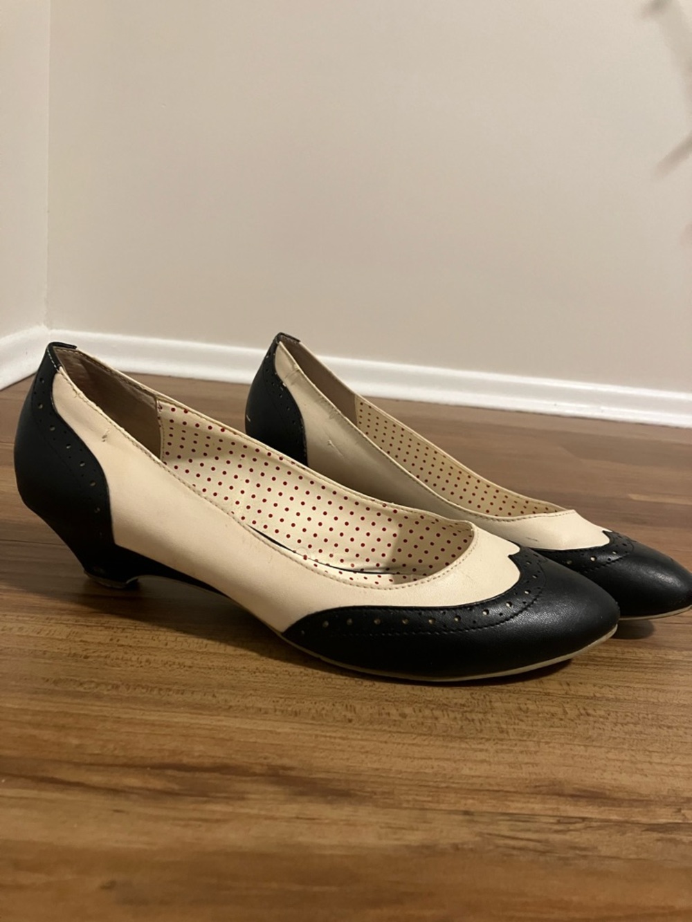 B.A.I.T Retro Brogue Kitten Heels